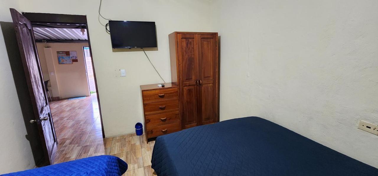 Апартаменты Departamento Amoblado Starlink -Pto Ayora Пуэрто-Айора Экстерьер фото